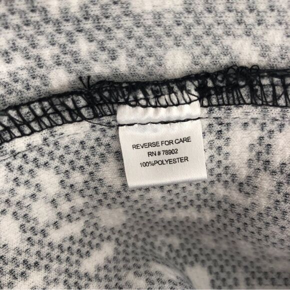 Draper’s and Damon’s Colorblock Blazer Jacket in Black & White - Picture 7 of 7